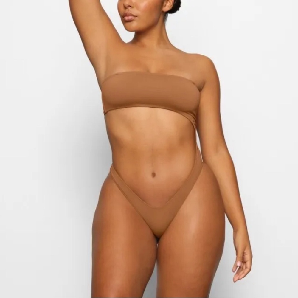 NWT Skims Swim Strapless Monokini Size XS Almond
